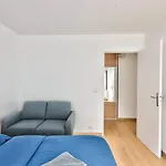 Luxurious 1 Bedroom Bastille Charonne Free Netflix