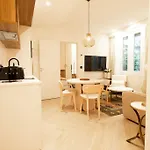 New Luxury Apartment - 4 People