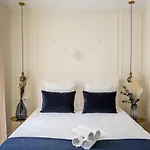 The San Giorgio Suite Downtown Montmartre