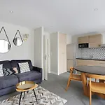 Pick A Flat\'S Apartments In Parc Des Expositions - Rue Louis Vicat