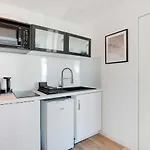 Modern Apartment - 2Br-4P - Sacre-Coeur