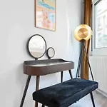 Porte Maillot, Champs Elysees, Triomphe, Suite 3 Chambres 8P
