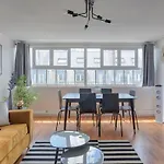 Charmant appartement proche Opéra 6P