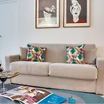 Modern And Bright 2Bd For 11 Guests In Le Marais!