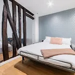 Imhost 7 -Cosy Apart Batignolles/Galerie Lafayette