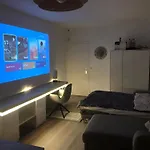 Studio 31M2 Plein Est Avec Balcon Laumiere