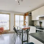 Appartement Avec Balcon Et Parking A 1Min Du Metro