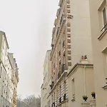 Cocon Parisien - Montmartre & Metro 13 & 14