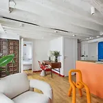 Charming Marais Flat