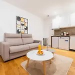 Studio Moderne Et Lumineux Pres De Montmartre - 2P