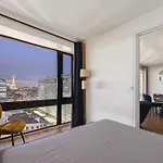 Paris Luxury Apartment 75M2 With Eiffel Tower View, Metro 1 Min, Parking