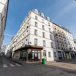 Studio Bien Equipe Proche De Toutes Commodites -2P
