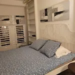 Appartement 2 Chambres 1 Salle De Bain Paris 8Eme Champs Elysees