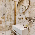 Cozy Studio In The Heart Of Paris