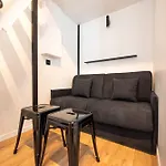 Lovely Nest In Paris