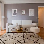 Nice Flat In Paris Near Sacre Coeur