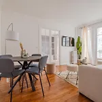 Nice Flat In Paris Near Sacre Coeur