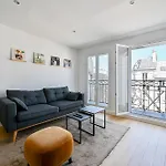 Terrasse Au Coeur Du Marais