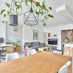 Beautiful And Bright 3 Bed Near La Villette