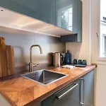 Montmartre/Seveste : Magnifique Appartement 2Br