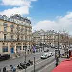 Residence Centre De Paris By Studio Prestige