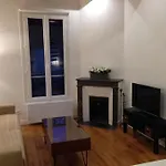 Cosy And Chic Flat In Saint Germain