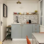 Studio Tournelles 75003 Paris Center