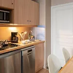 Appartement 35 M2 En Residence Avec Services Et Menage