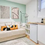 Studio Proche Wagram - Gourgaud - II