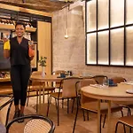 Alberte Hotel