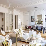 Prestigious Appartement Trocadero