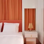 Pied A Terre Arts Et Metiers