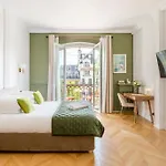 Sunny Balcony - Near Place Vendome