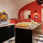 Ibis Styles Paris Gare De L\'Est Magenta