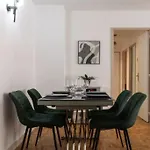 2 Bedrm Flat - Paris Downtown - Near Commodities