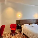 Hôtel Golden Tulip Opéra de Noailles