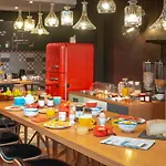 Hotel Crayon Rouge