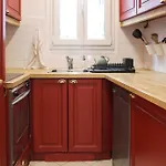 Beautiful Renovated Apartment In Paris
