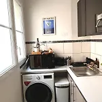 Appartement Haussmannien Au Coeur Du 11E