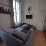 Appartement Canal St Martin 2 Lit Double