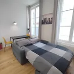 Appartement Canal St Martin 2 Lit Double