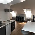 Charmant Studio : Paris 16