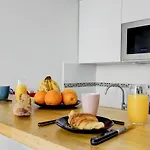 Arc De Triomphe - Cityapartmentstay