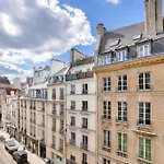 Nid Elegant Avec Climatisation - Paris 3