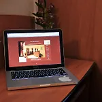 Hotel Eden Montmartre