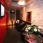Hotel Lumieres Montmartre Paris