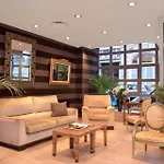 Hotel Volney Opera