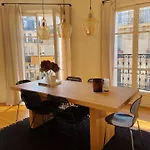 Appartement Parisien Baigne De Soleil