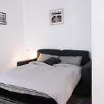 Charming Studio In Paris Near The Eiffel Tower