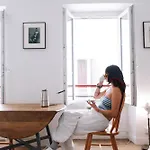 Charming Studio In Paris Near The Eiffel Tower